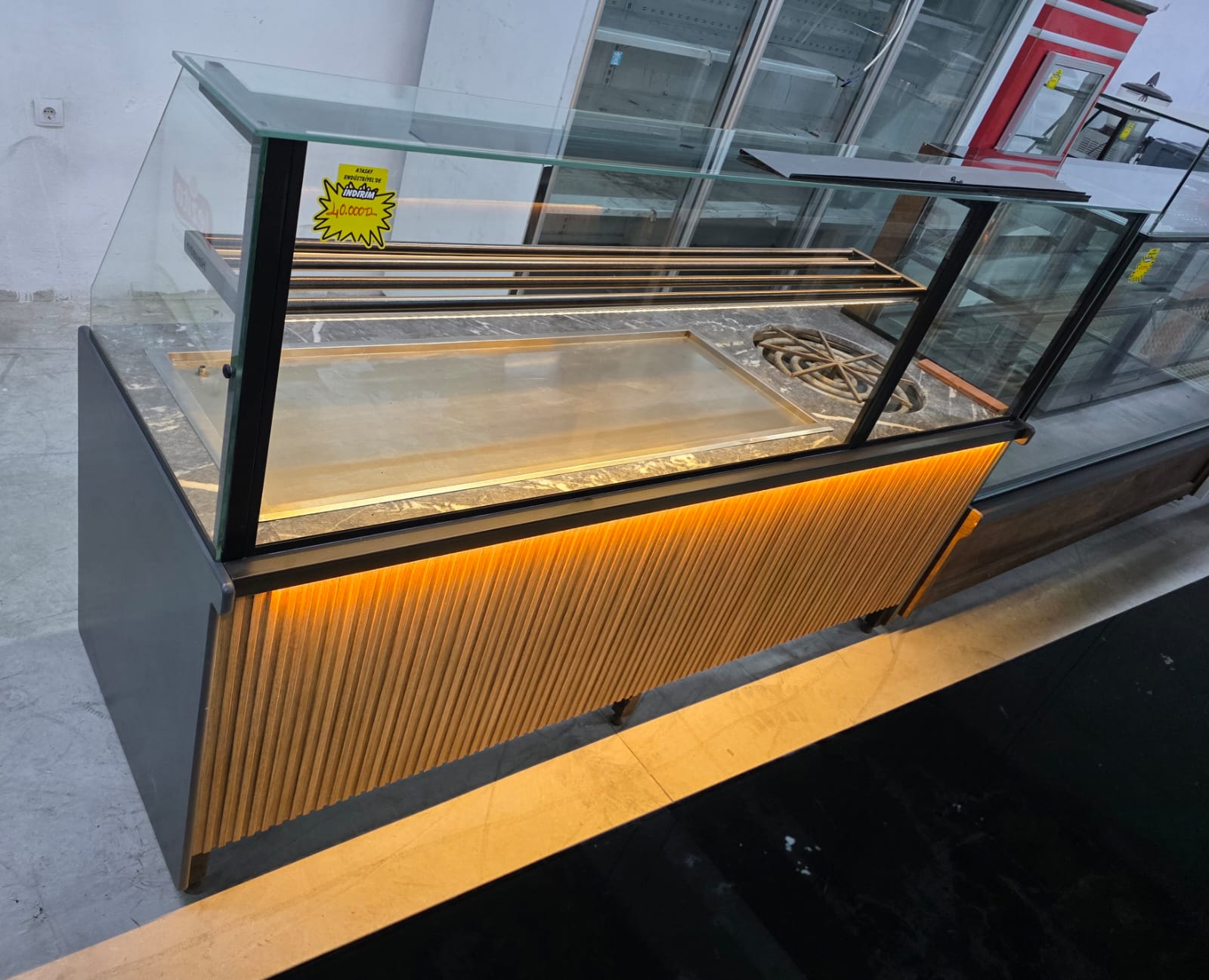 Börek Poaça Reyonu 230x75x140 2