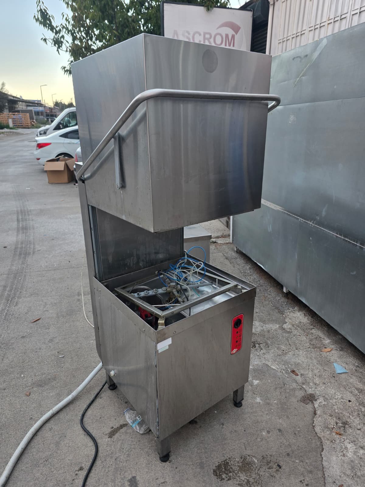 Bulaşık Yıkama Makinası 1000 Tabak Saat