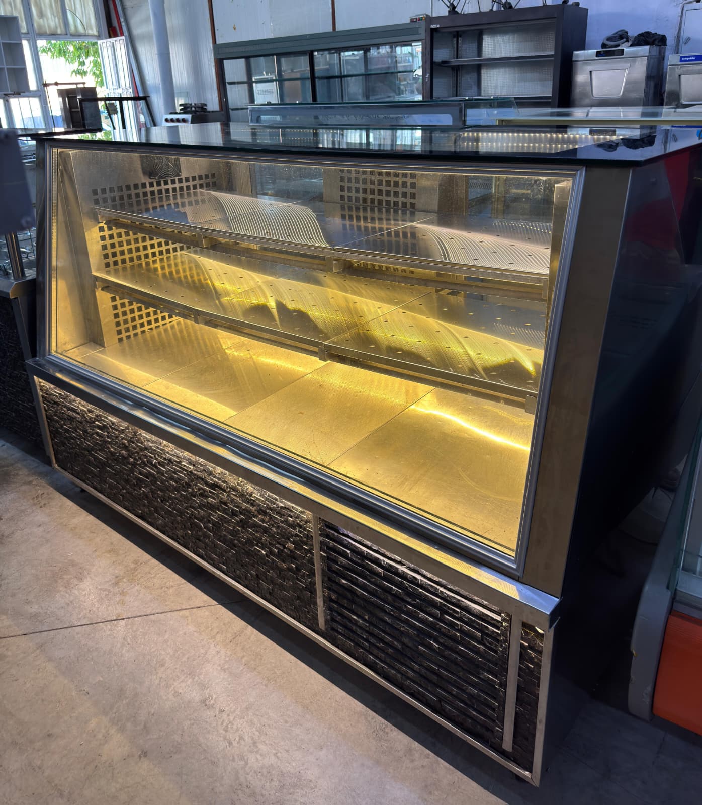Kebap Izgara Dolabı 200x100x130cm