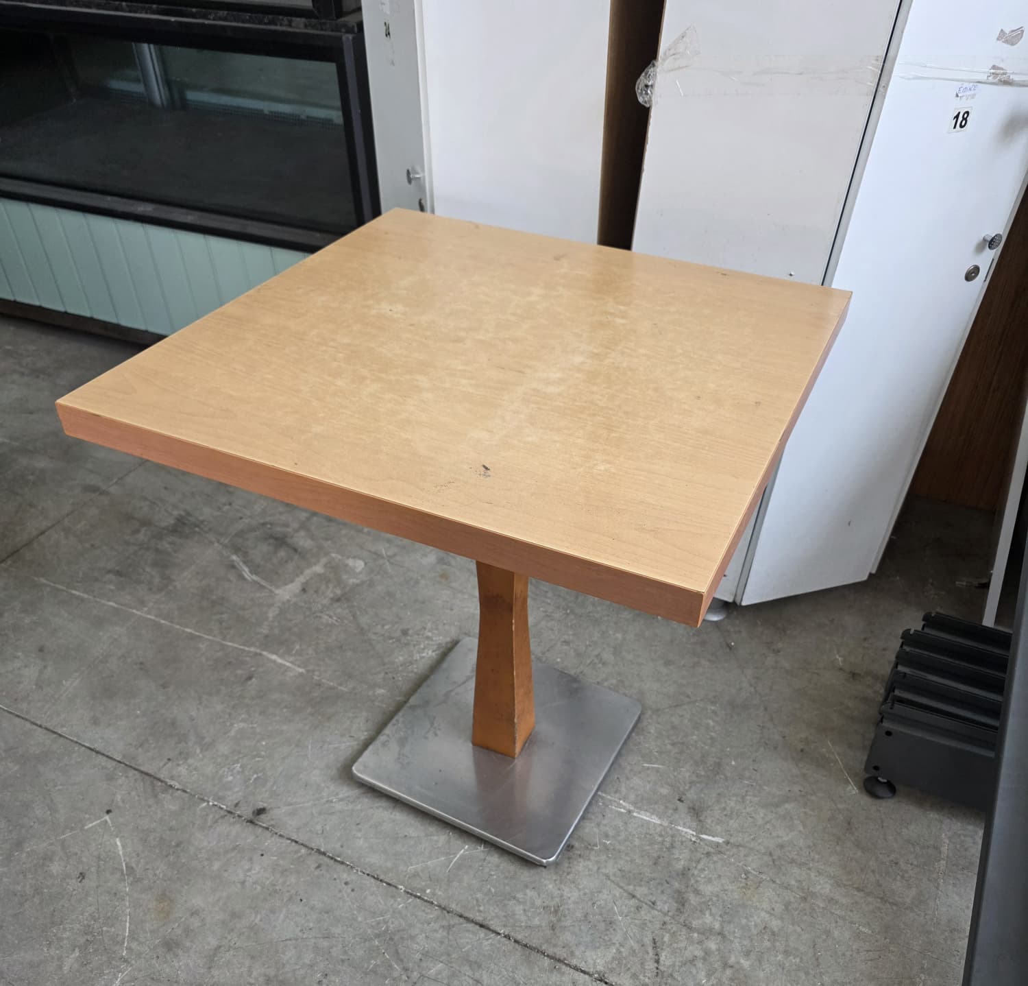 Masa Kafe Tipi 70×70